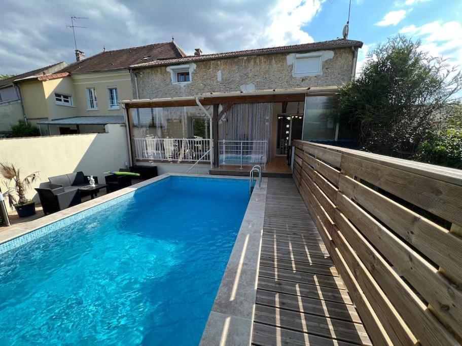 Kings Villa Near Disneyland Reserved Only For Family With Kids Saint-Germain-sur-Morin Εξωτερικό φωτογραφία