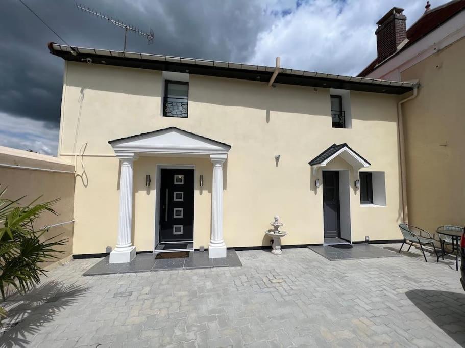 Kings Villa Near Disneyland Reserved Only For Family With Kids Saint-Germain-sur-Morin Εξωτερικό φωτογραφία